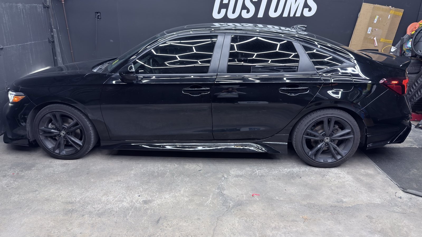 Black Civic — Side Skirt Install